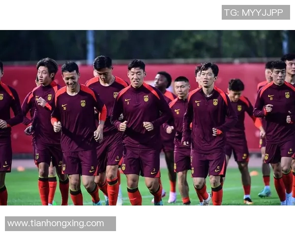 越南足球崛起之路：从默默无闻到亚洲强队的蜕变与辉煌